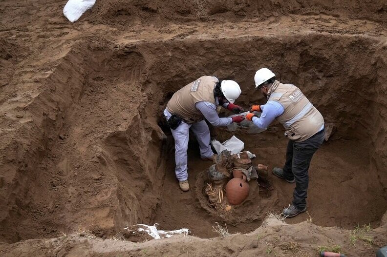 کشف 8 جسد مومیایی شده حین حفاری برای لوله کشی گاز+عکس شگفت انگیز