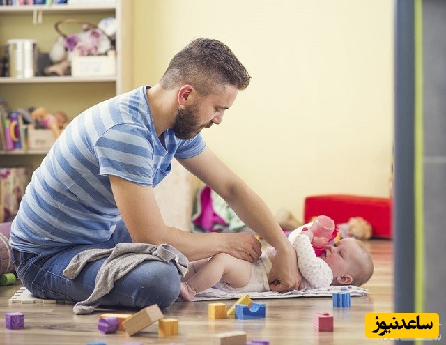 تعویض پوشک بچه