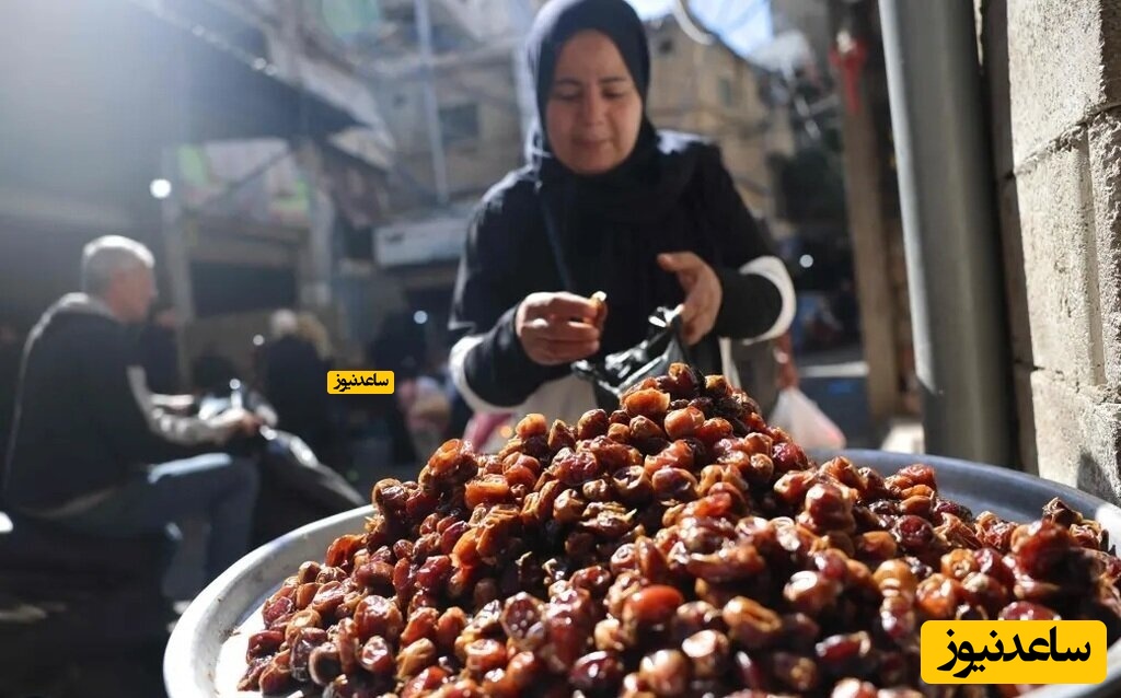 زن خرما فروش