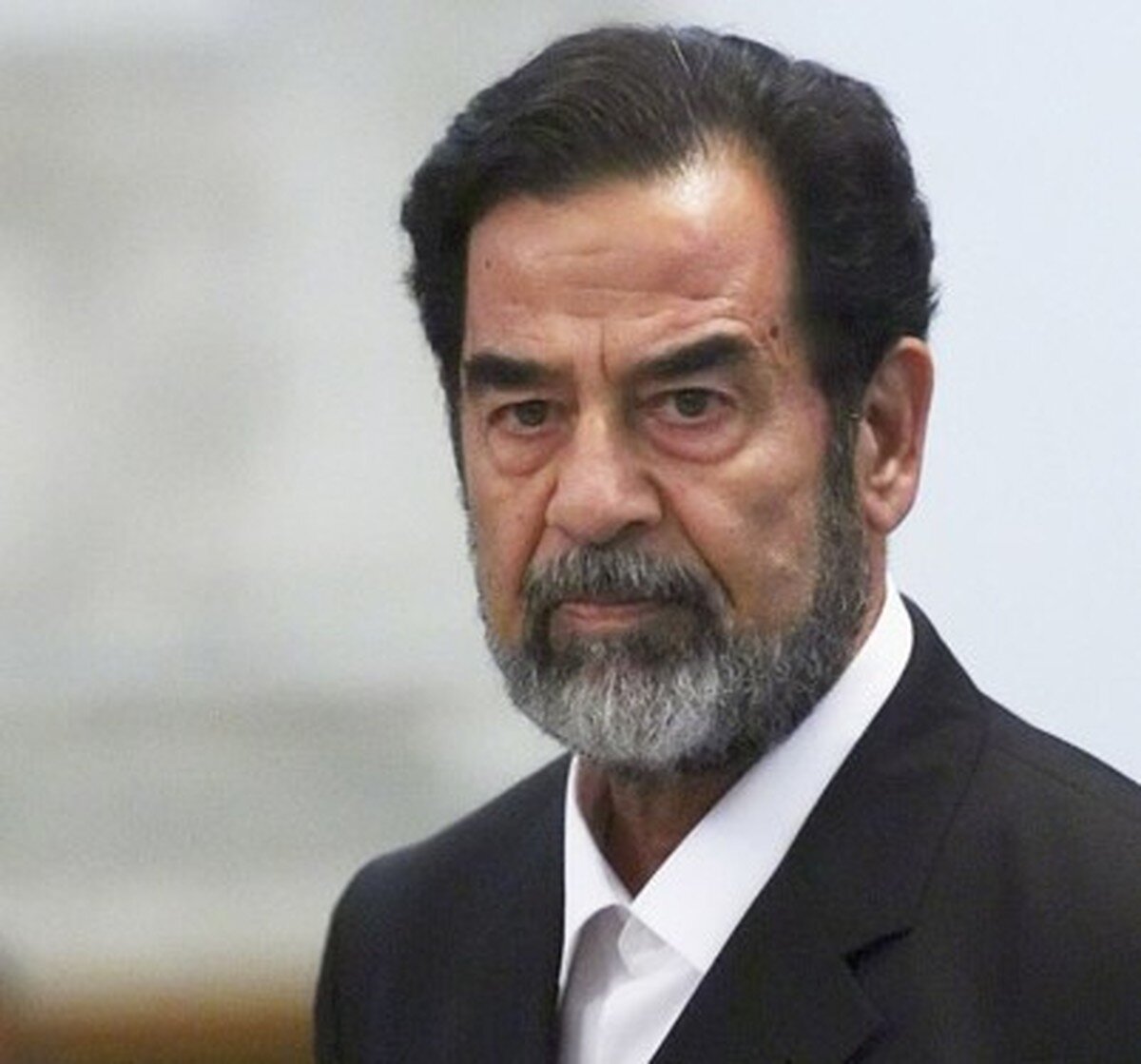 خاطرات معشوقه زیبای صدام حسین که اسیر شهوت های دیکتاتور عراق شد + عکس