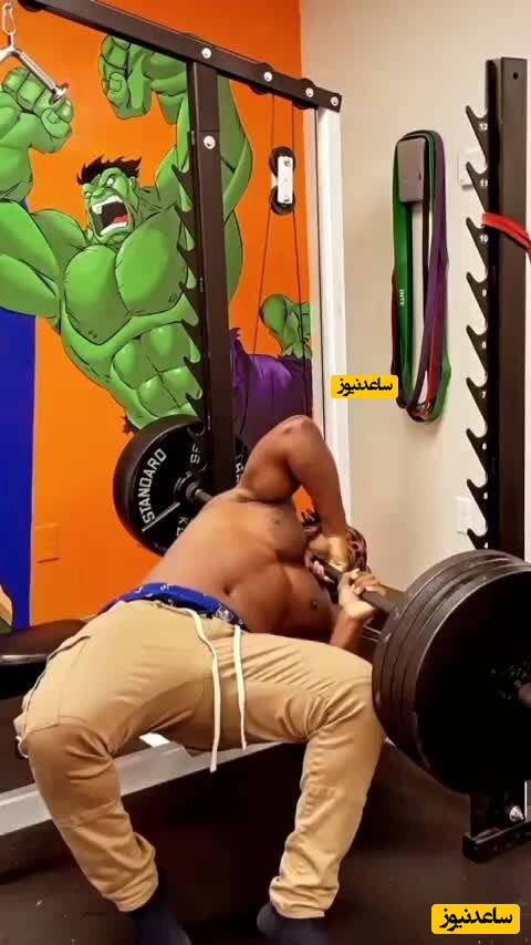 لحظه سقوط وحشتناک وزنه چند صد کیلویی روی گلوی ورزشکار/ دیدن این ویدیو برای همه مناسب نیست