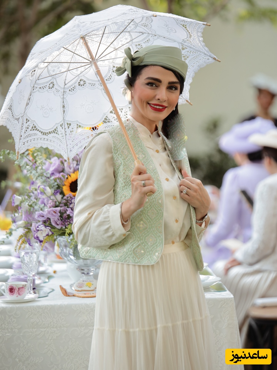 جلوه تجملاتی ویلای تریلیاردی سیما خضرآبادی بازیگر سریال بچه مهندس و همسرش به سبک معماری کاخ های مدرن با ویو نخل فونیکس