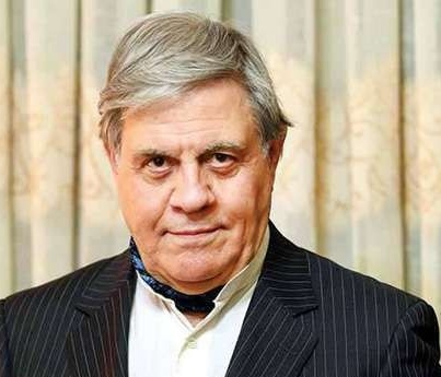 ا گام تا حرفه‌ای شدن، نحوه تربیت فرزندان و زندگی اجتماعی از زبان علی محمد بیدارمغز: به من بگو بفرما!