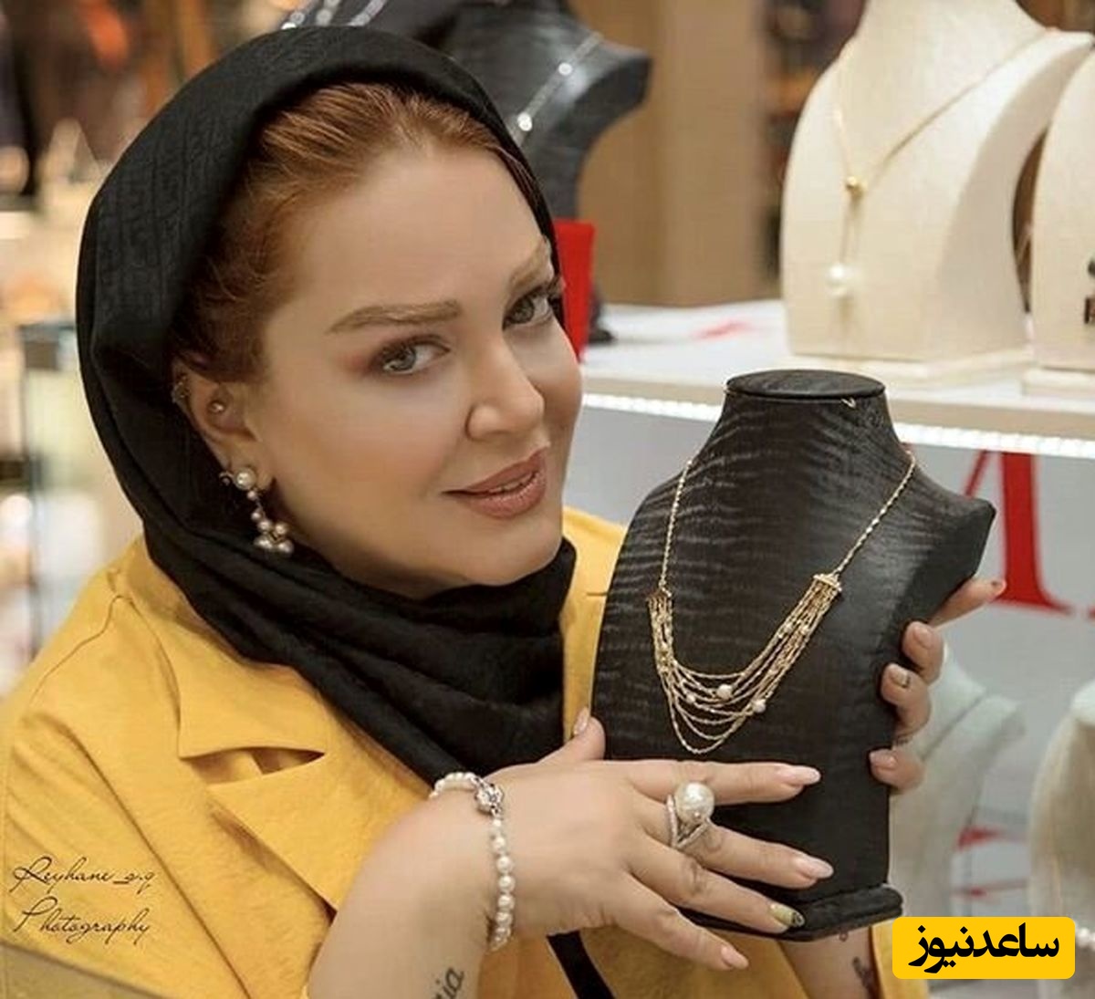 زیبایی و لوندی هزار برابر بهاره رهنما وقتی خواهر کاردرستش میکاپش میکنه! معلومه خواهرش از جون و دل مایه میذاره ها