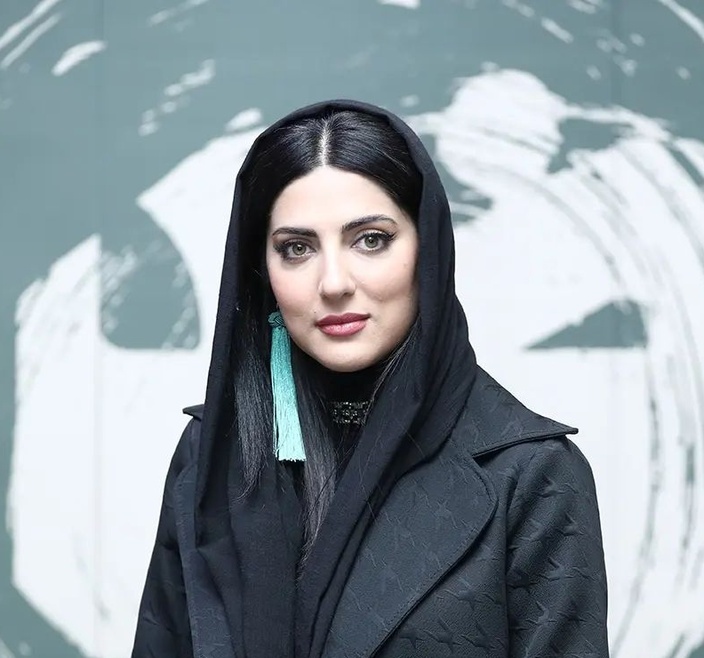 دلبری هلیا امامی با چشمان زیبا و رنگی و کشیده / سلفی بسیار زیبا و حیرت انگیز که هر چشمی رو خیره میکنه