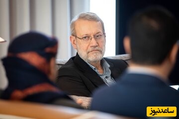 تصویری متواضع از شهید لاریجانی در نجف/ پذیرایی از زائران در یک موکب