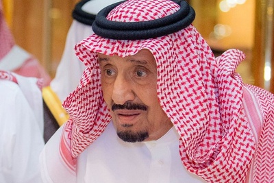 بی آبی و خشکسالی فقط برای ایران است؟/پادشاه آل سعود دست به دامن مردمش شد!/ تو را به خدا نماز باران بخوانید...