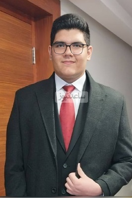 (ویدیو) نگاهی به کودکی پرفراز و نشیب حسین معصومی؛ مادر این نابغه ایرانی چه کار کرد که از اخراجی مهدکودک به برنده طلای جهانی المپیاد نجوم 1404 تبدیل شد؟