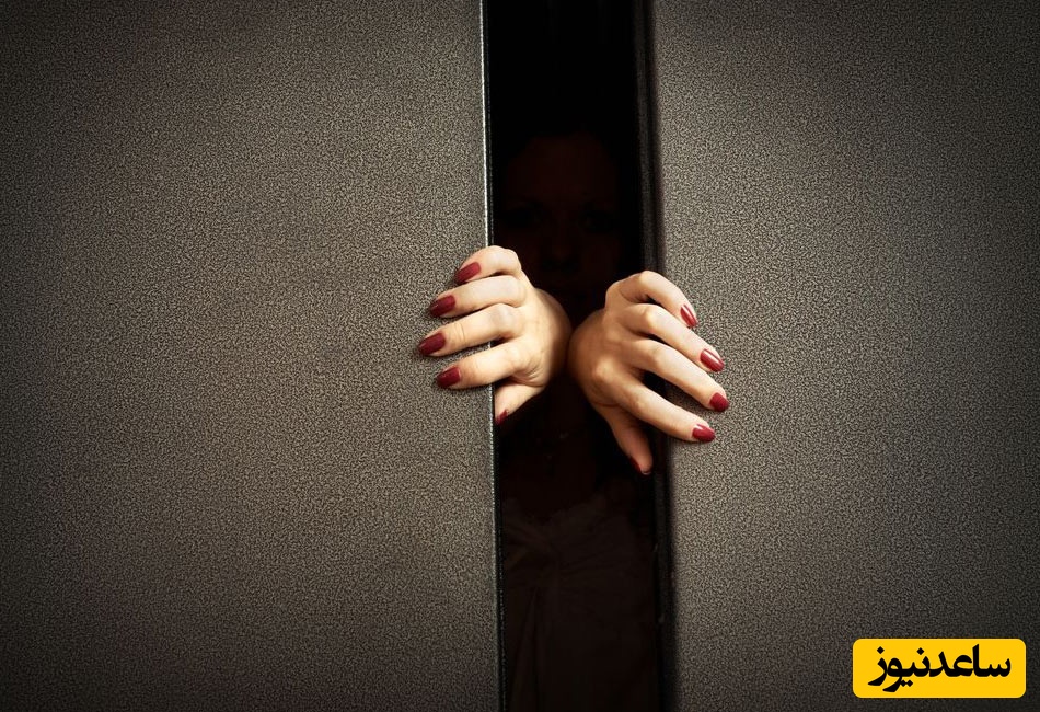 (ویدئو) بهترین و صحیح‌ترین کار هنگام گیر کردن در آسانسور چیست؟