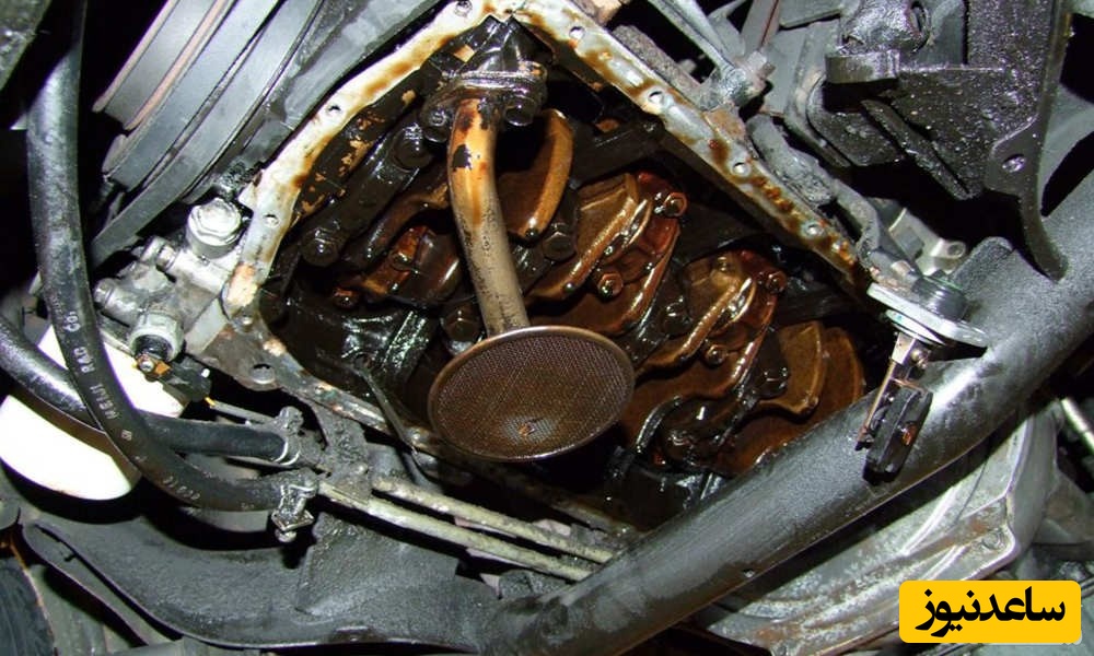 چه عاملی باعث ایجاد رسوب در موتور خودرو می‌شود؟