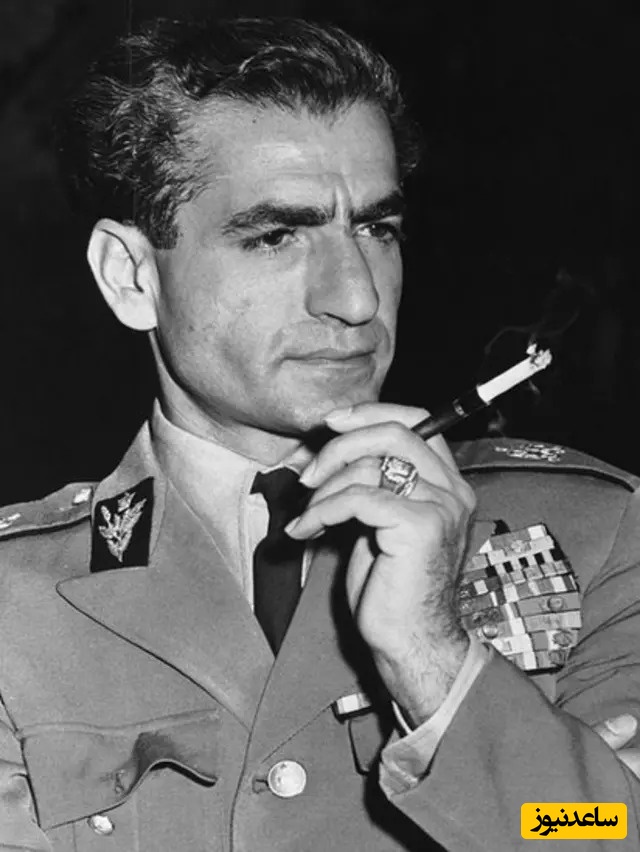 تصاویری دیده نشده از چاپلوسی محمدرضا پهلوی برای سران مملکت/ از رانندگی برای پادشاه عربستان تا بوسیدن دست ملکه دانمارک + عکس