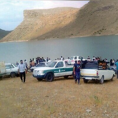 کشف اسکلت راننده نیسان در اعماق دریاچه ارومیه پس از 15 سال