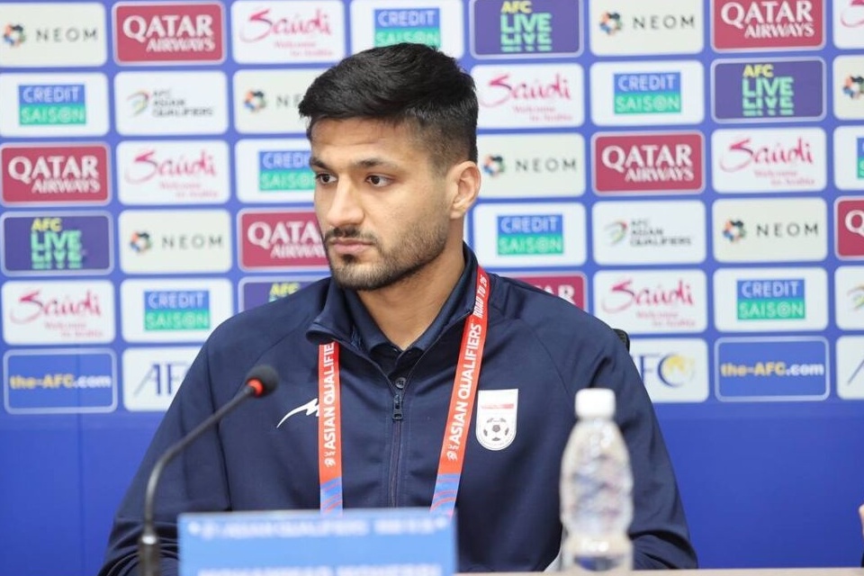 محمد محبی خطاب به وطن فروشان: خدا کند بمیرم و وطن فروش نباشم ، وطن یعنی مادرم 💔