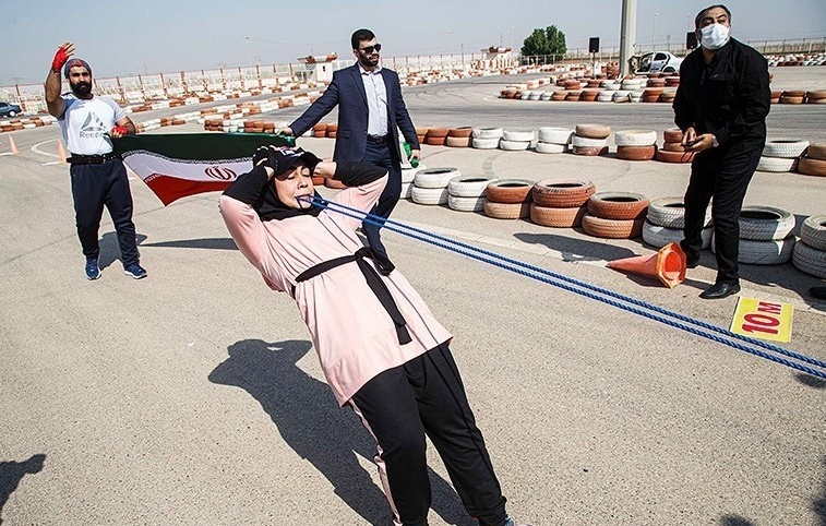 ببینید؛ فائزه سرلک، بانوی آهنین ایران رکورد گینس را شکست +ویدئو/ بانوی آهنین ایران