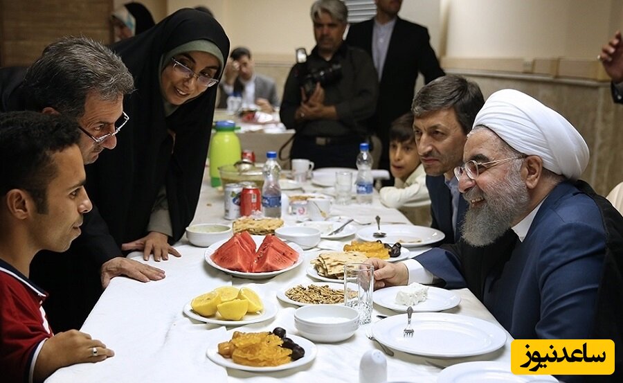 میز افطاری ساده حسن روحانی با محمدرضا گلزار در ماه رمضان+عکس/ سبزی و پنیر و گردو