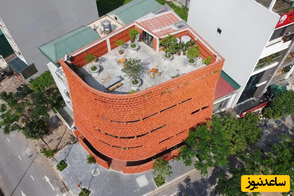 خلاقیت منحصربفرد اوستا بنا در ساخت یک کافی‌شاپ با معماری عجیب که همه رو شگفت زده کرد/ کیا جرات دارن برن اینجا...؟+ عکس