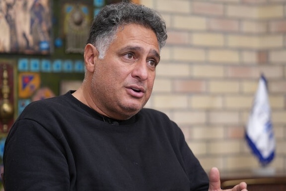 پیشکسوت پرسپولیس: باشگاه، قاطعانه با پیروانی و رفیعی برخورد کند