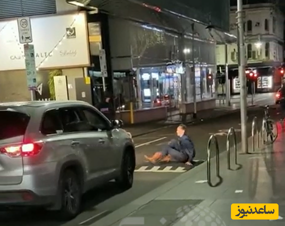 عاقبت ایجاد مزاحمت در خیابان/ عجب لگدی زد +ویدئو