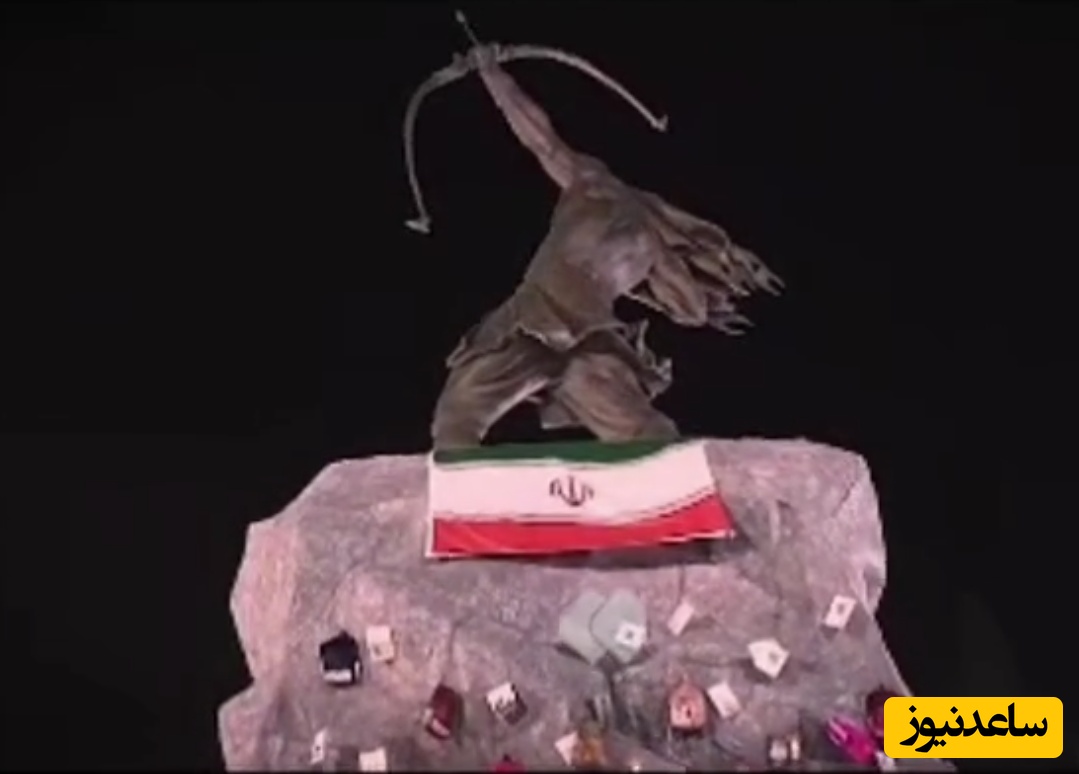 (ویدئو) هم‌نشینی آرش کمانگیر و تخته‌سیاه‌های سوخته مدرسه شجره طیبه؛ فریاد مظلومیت میناب در قلب پایتخت