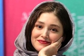 (عکس) استایل جنجالی و خاص فرشته حسینی در توکیو دوباره سوژه شد/ شما استایلشو میپسندین یا نه؟