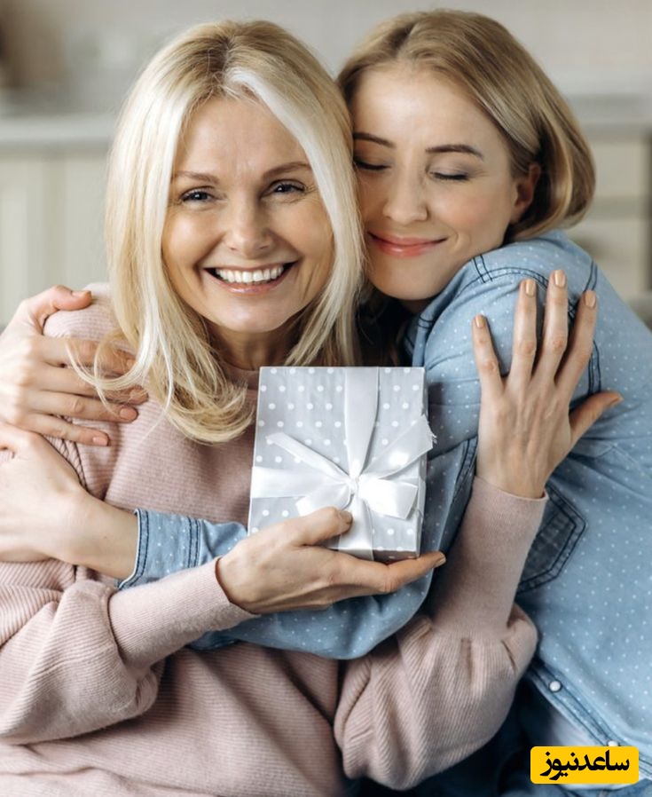7 مدل خلاقانه و خاص کادوپیچی برای روز زن و روز مادر که تابه‌حال ندیده‌اید! + فیلم