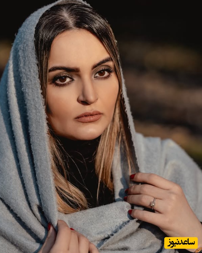 نیلوفر پارسا