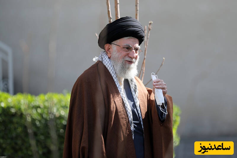 نگاهی به صحنه زیبای کاشت درخت توسط رهبر شهید انقلاب در روز درختکاری 15 اسفند/ امسال قاب روز درختکاری یک چهره همیشگی را کم دارد + فیلم/عکس