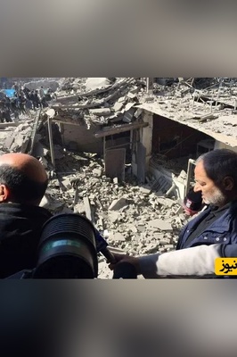 مهمان‌نوازی پیرمردی میان آوار خانه اش از افراد حاضر در صحنه که اشک همه رو در آورد😔+ ویدئو