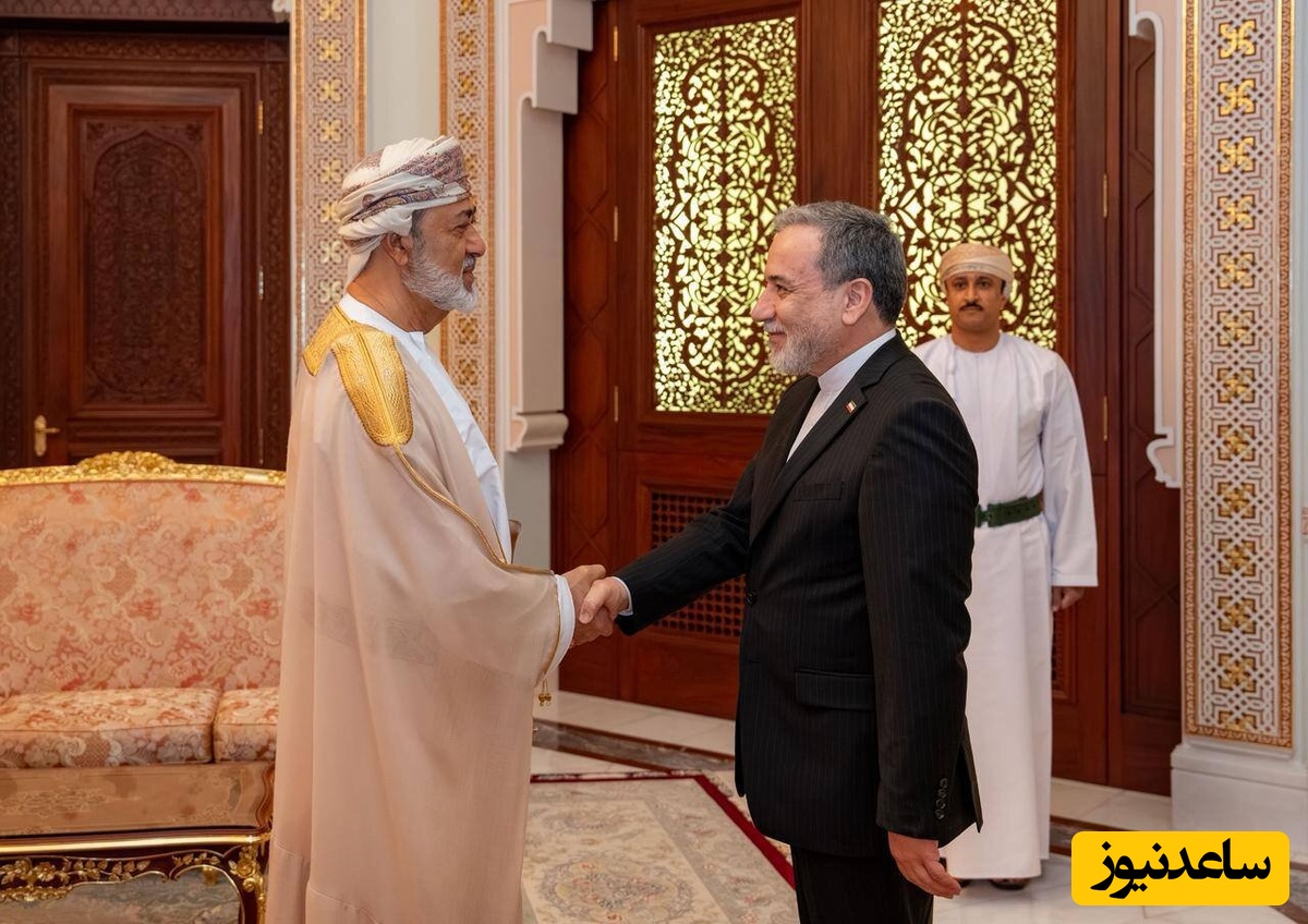 پیام خاص سلطان عمان برای رهبر انقلاب در دیدار با عراقچی +عکس