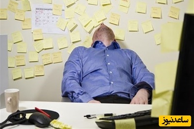 سپری شدن زمان در محل کار به روایت تصویر/ چرا واقعا اینجوریه؟😂؛ موافقا اعلام حضور کنن +فیلم