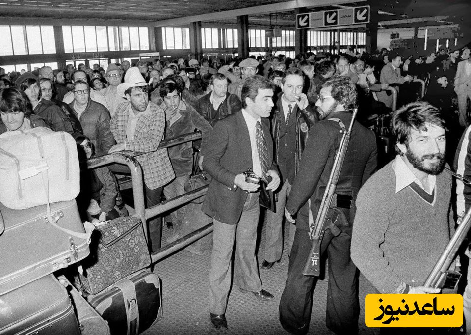 عکس‌های تاریخی از فرودگاه مهرآباد وقتی همه داشتند فرار می‌کردند!