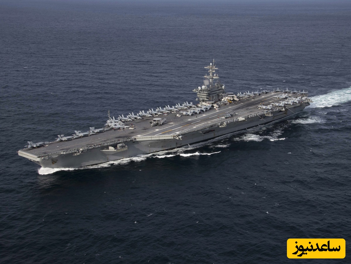 ببینید| ناو آبراهام لینکلن در زیر دست های بچه‌های سپاه!/ آمریکایی ها از این پهپاد میترسند+ویدیو