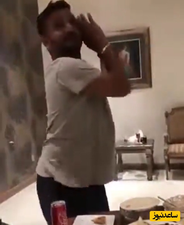 شاهکار جدیدِ حنظله از ایمیل هک شده رئیس FBI؛ رقصِ «هندی-آمریکاییِ» کاش پاتل با زیرپوش که سوژه کاربران شد+فیلم/ اینجوری میخوای امنیت آمریکائیها رو تامین کنی!!