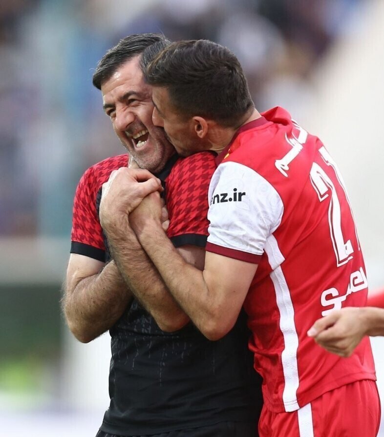 بازیکنان پرسپولیس قسم خوردند/ خواسته ویژه کریم باقری برای پذیرش سرمربیگری چیست؟