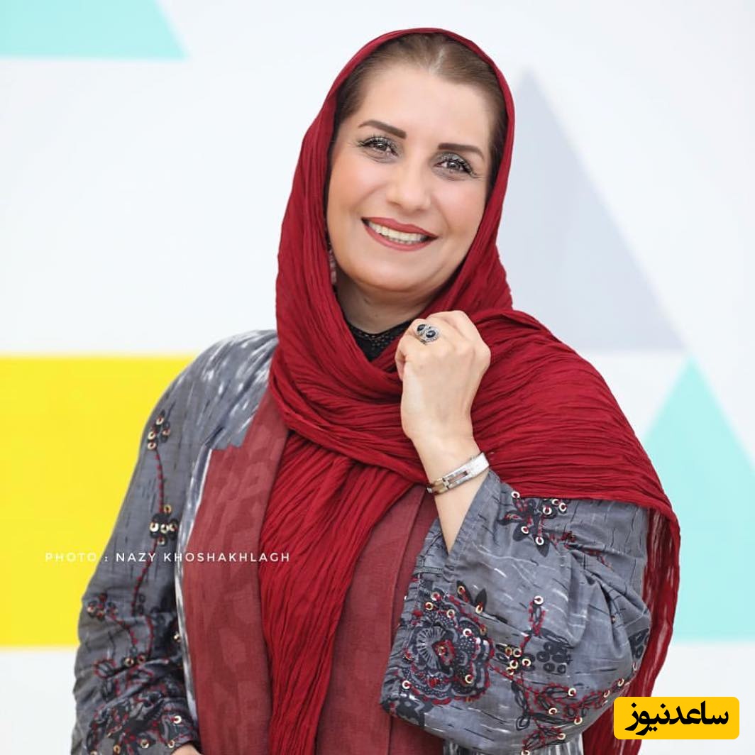 نگاهی به استایل مجلسی و شیک فریبا کوثری در رستوران سنتی با صفا و دنج