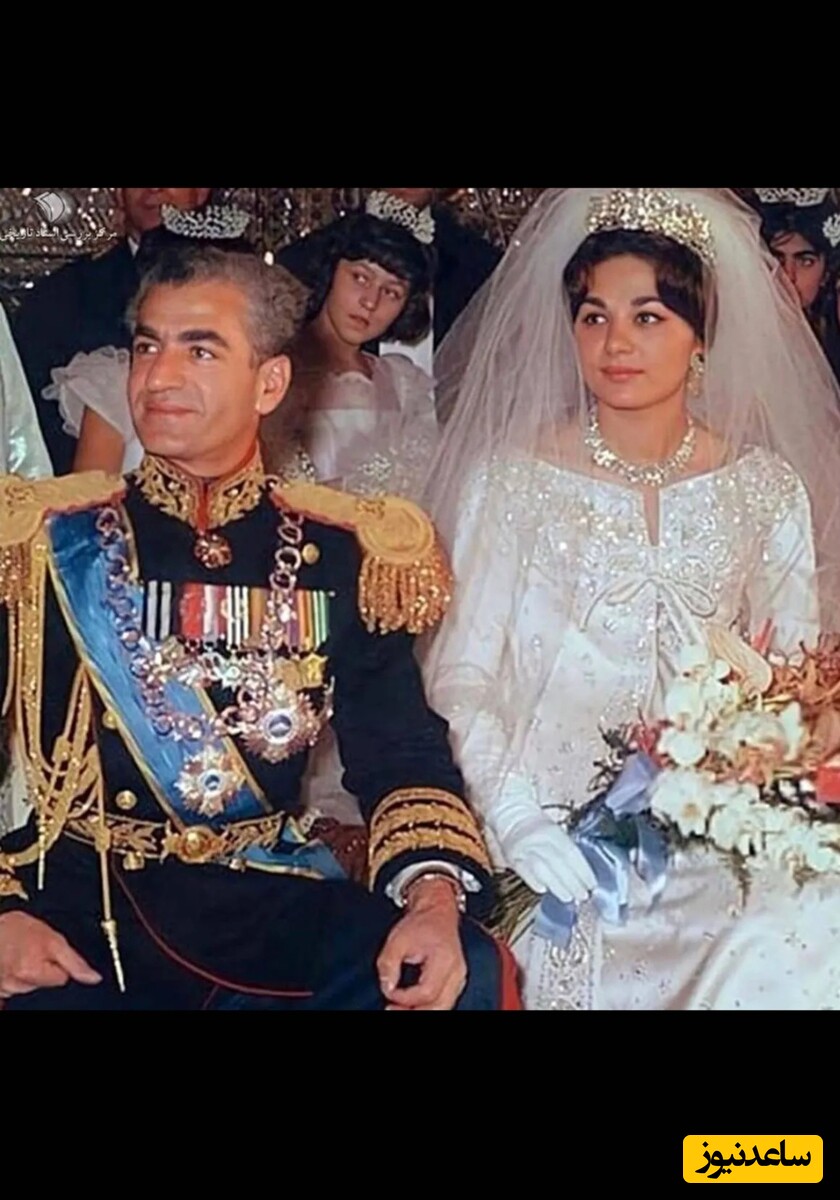 گشت و گذار فرح پهلوی، با استایل متفاوت در برزیل،  اردیبهشت سال 1344/ ولی کلاهش بیشتر به مکزیکی‌ها نمیخوره بنظرتون؟