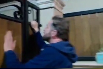 ویدیو / اعتراض معلمان صهیونیست در مقابل خانه وزیر آموزش و پرورش اسرائیل از ترس موشک های ایران