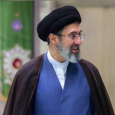 از 6 ماه روزه‌داری در سال و شب‌زنده‌داری‌های طولانی تا مخالفت با ساخت مستند درباره زندگی شخصی؛ رهبر معظم انقلاب را بهتر بشناسید