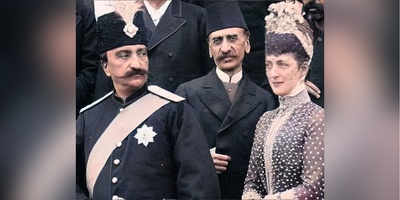 سفری با خاطرات ناصرالدین‌شاه در کنسرت آمستردام هلند/خواننده زن، خوش‌لباس بود، چندان بدگِل نبود/ آوازش مثل زوزه سگ بود!