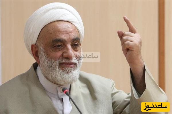 خاطره ای فوق خنده دار از حاج آقای قرائتی؛ یکی داشت سخنرانی میکرد دید یه دختر و پسر رفتن زیر منبر دارن باهم شوخی میکنن، گفت مگه غیرت و شرف ندارین...! پسره گفت همه چیز داریم فقط جا ..🤣