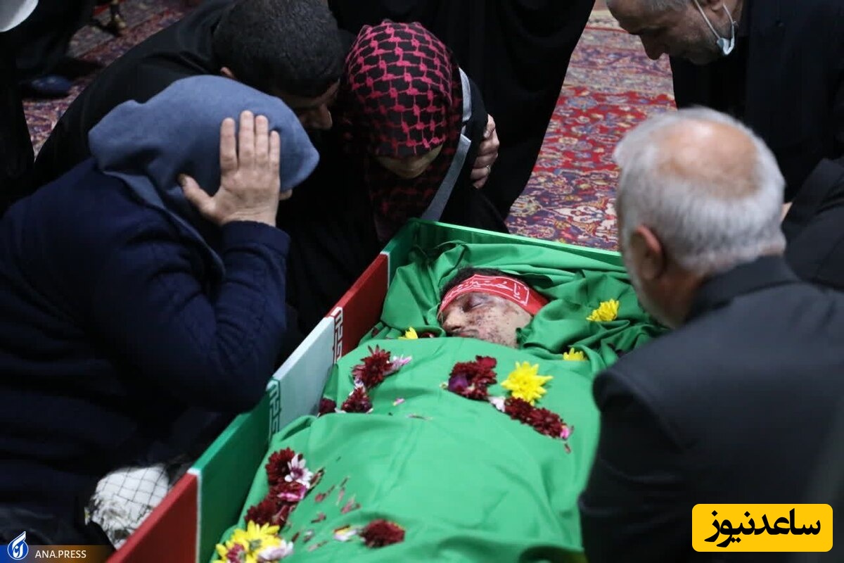 دیدار به قیامت؛ لحظاتی جانکاه و غم‌انگیز از وداع خانواده شهدای حمله اسرائیل به ایران با پیکر عزیزانشان+ویدیو
