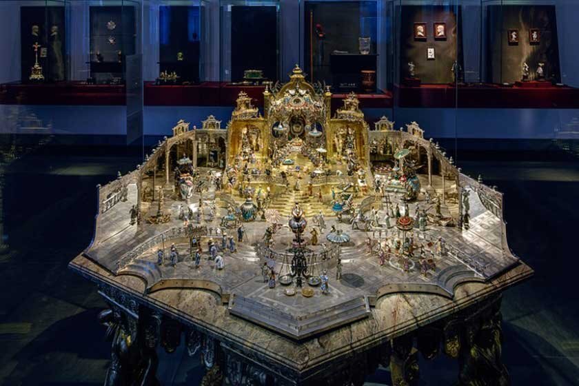سرقت باورنکردنی جواهرات 113 میلیون یورویی از موزه معروف