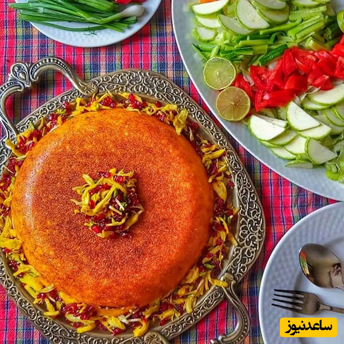 غذاهای بدون گوشت/ طرز تهیه ته چین گردو