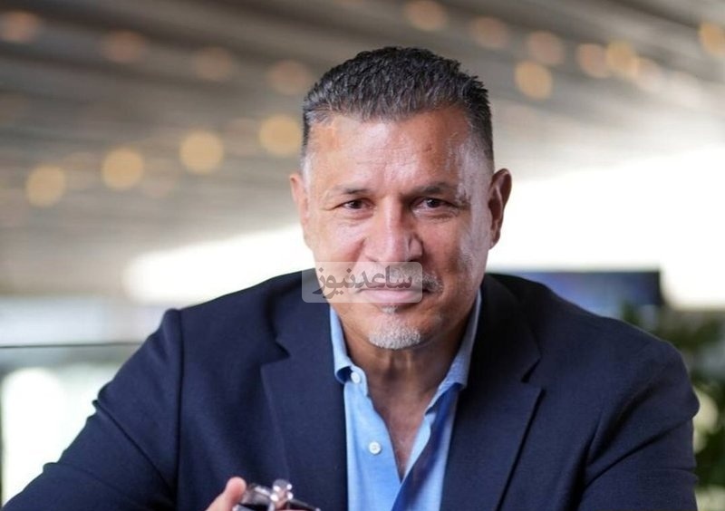 استایل عجیب و جسورانه علی دایی در 56 سالگی ؛ شلوار جین با دوخت های عجیب