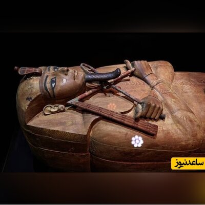 عکس تخت خواب طلایی و زیرسری سرامیکی توت عنخ آمون فرعون مرموز مصری