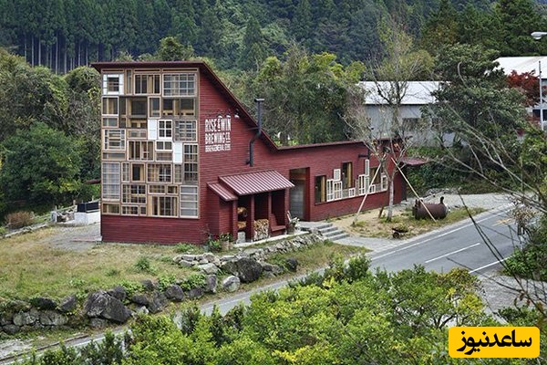 تصاویر دیده نشده از معماری خیره‌کننده‌ی کلبه‌ای در قلب جنگل‌های آمازون با مواد بازیافتی و عناصر طبیعی