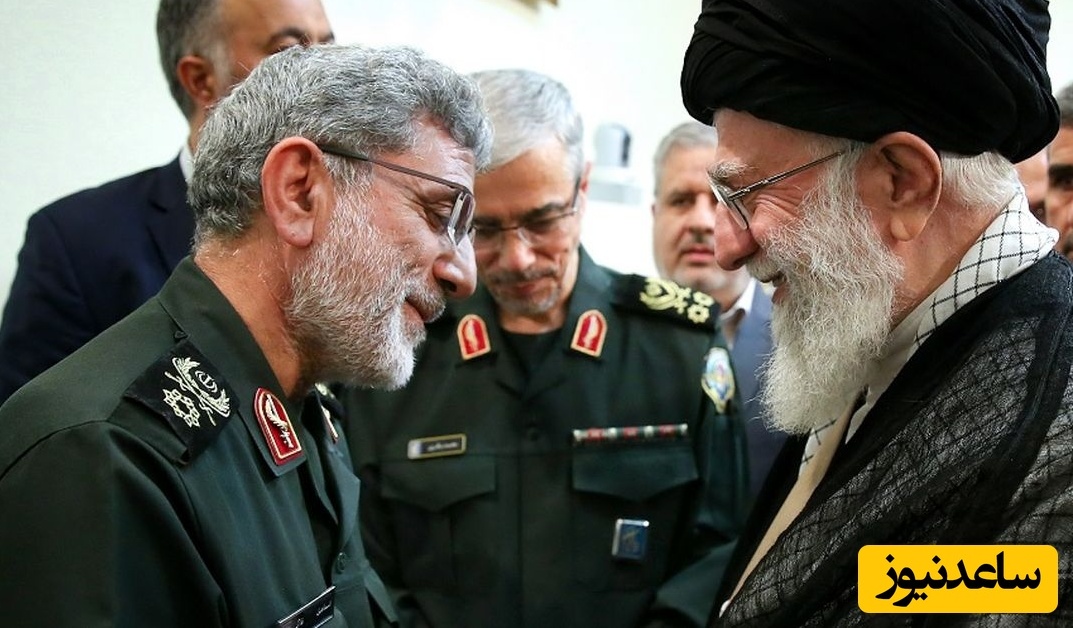 عکس؛ سفر به تاریخ؛ «سردار قاآنی» در مراسم ترحیم مادر «امیر عبدالرحیم موسوی»؛ سال 97