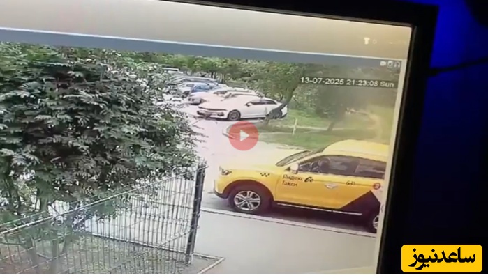 ویدیو تکان‌دهنده سرقت دستگاه تاکسی توسط مادر جوان جلو چشم کودک خردسالش