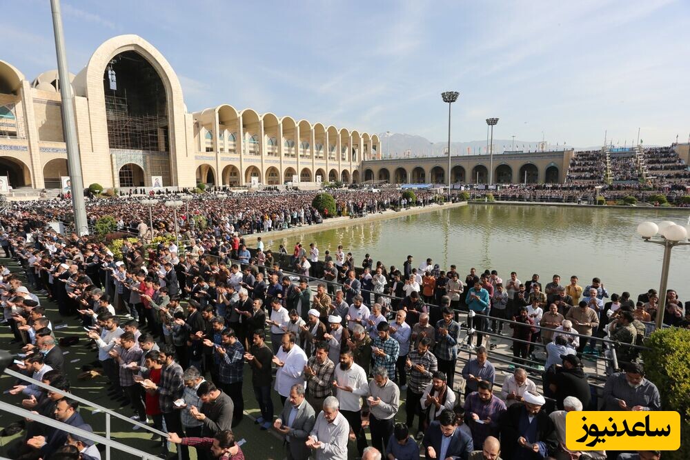 نگاهی به حضور یک مادر بیمار روی تخت در نماز جمعه + عکس/ قلب یک ایران به عشق رهبر می تپد...