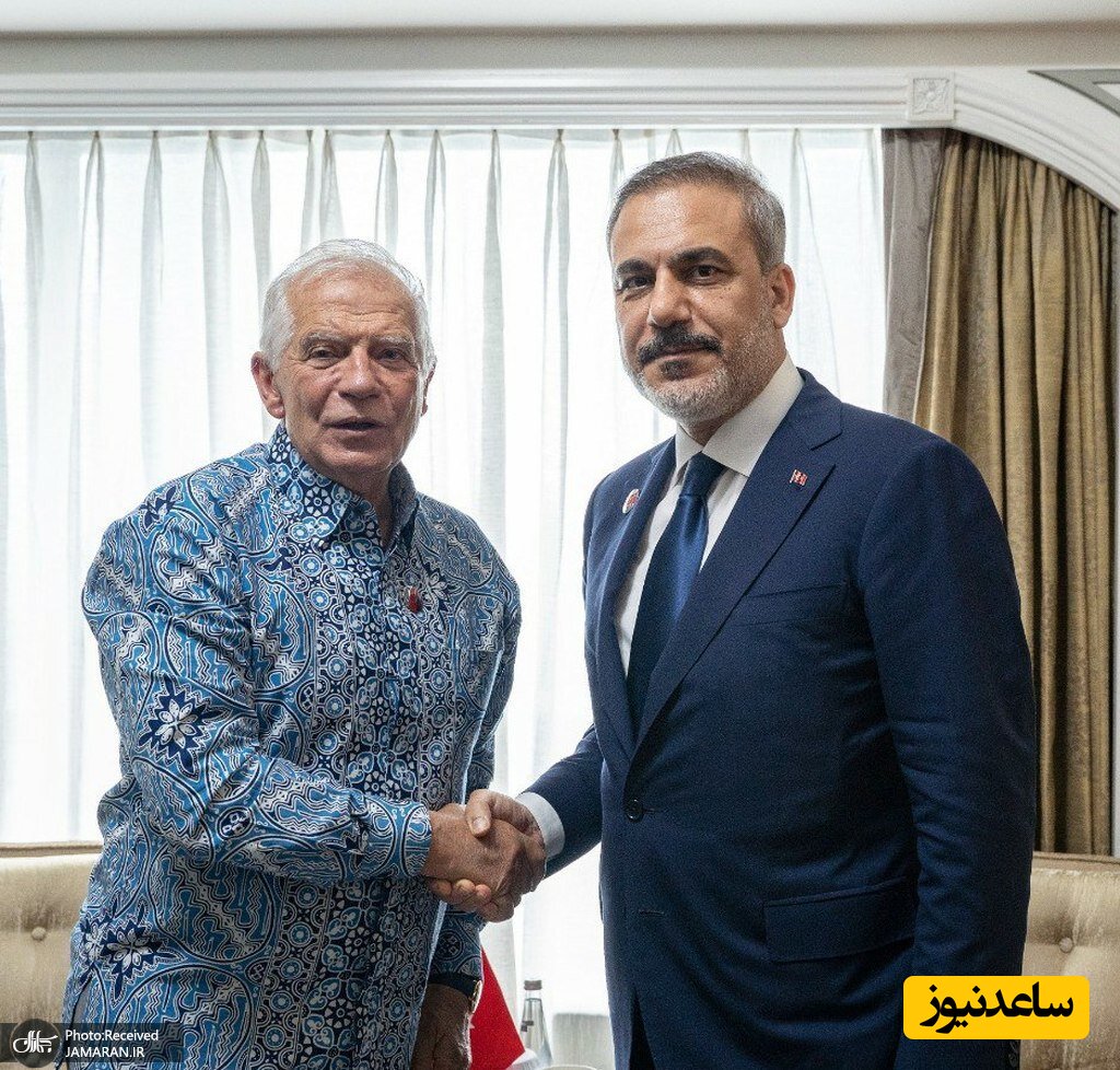 پیراهن  جوزپ بورل مسئول سیاست خارجی اتحادیه اروپا